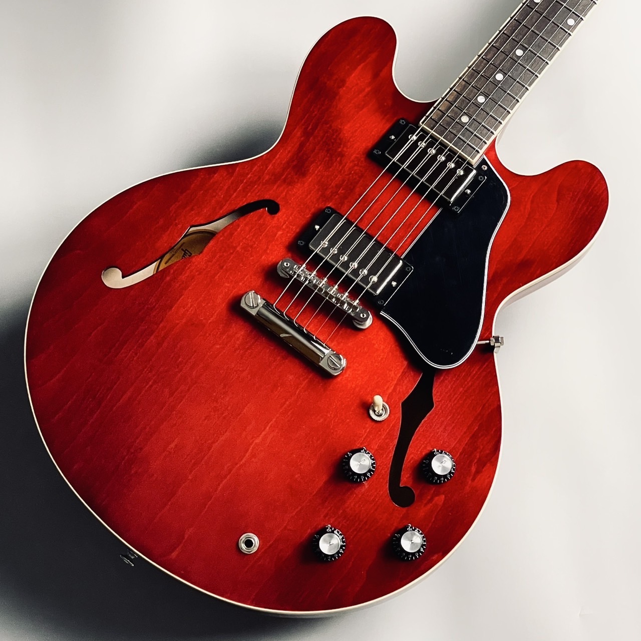 エレキギターGibson ES-335 SCH