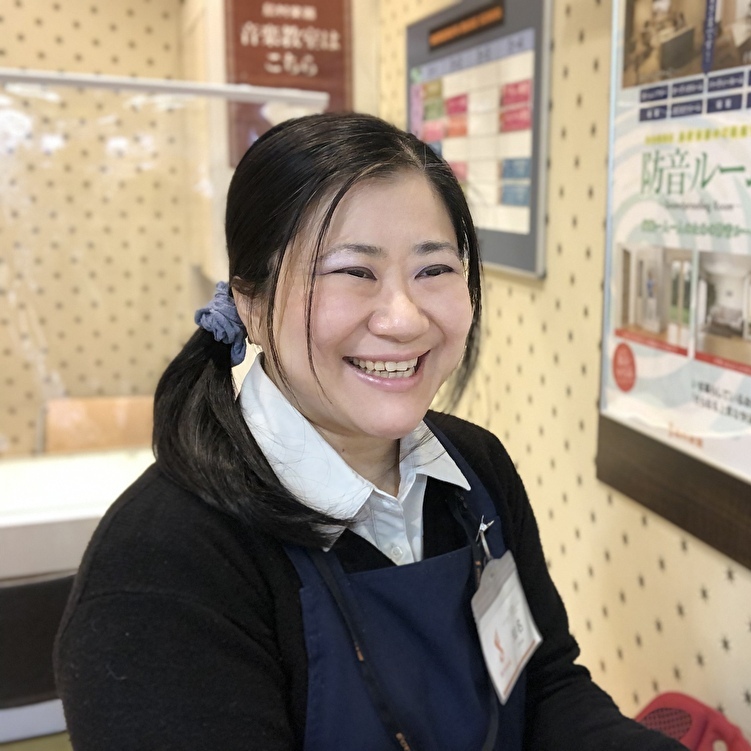 STC・楽譜担当知名 布美子（ちな ふみこ）