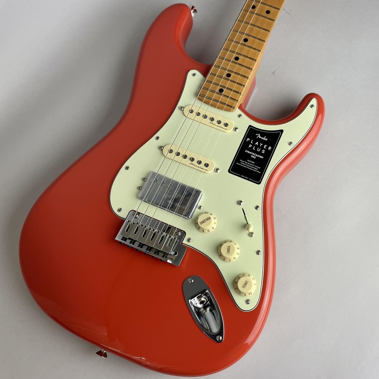 FenderPlayer Plus Stratocaster HSS Fiesta Red