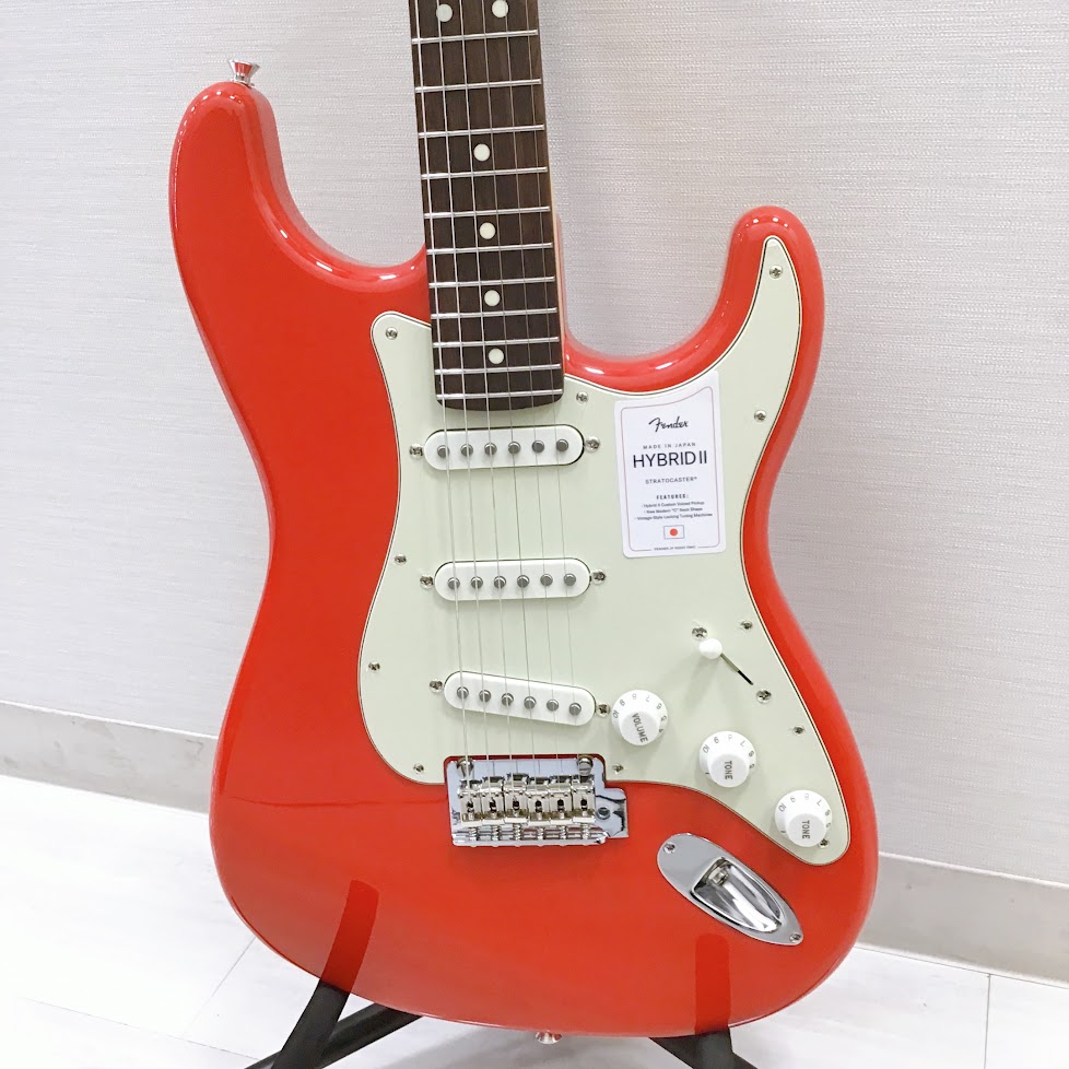 Fender】HYBRID II Stratocaster Rosewood 2色入荷致しました