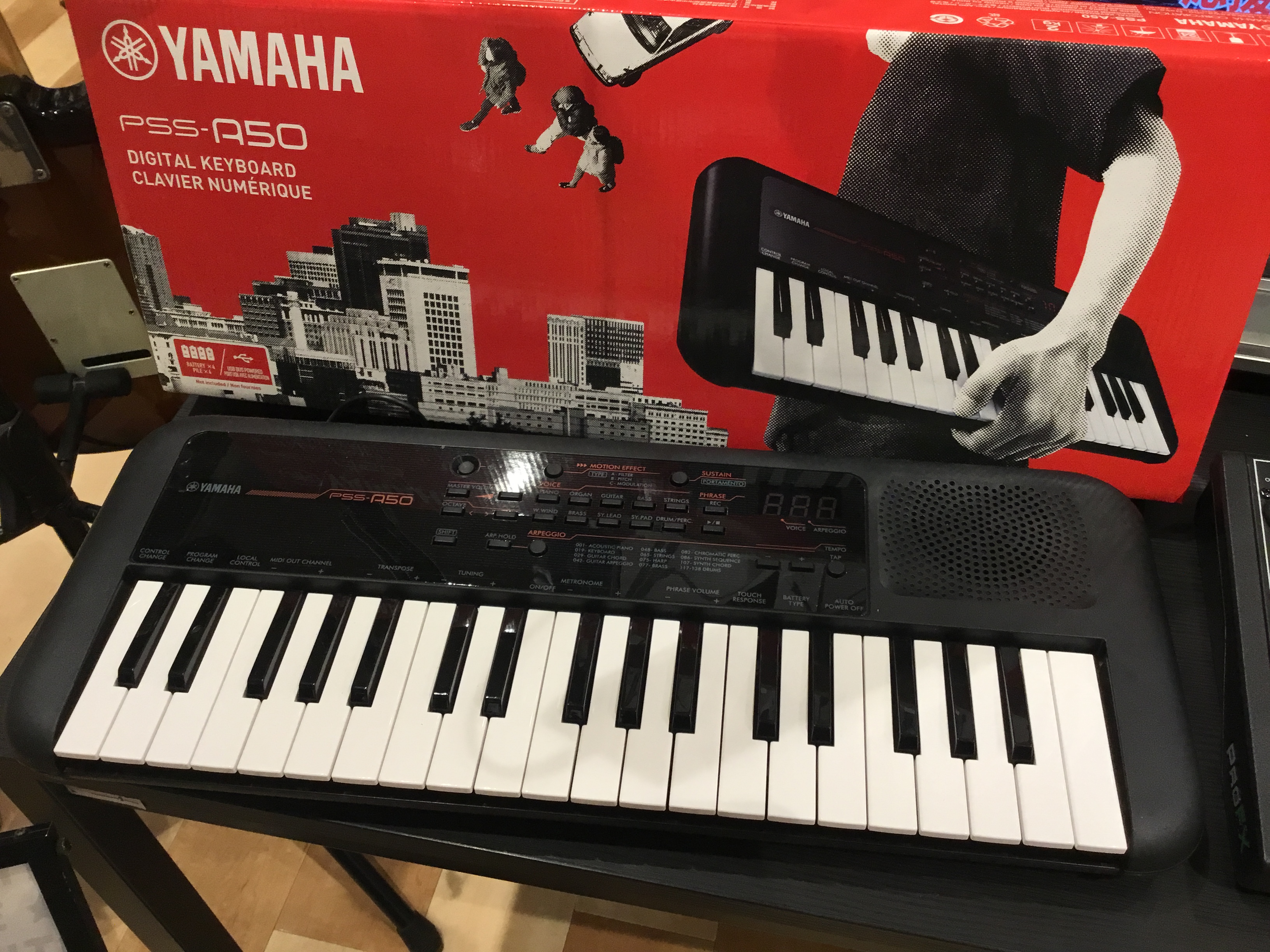 入荷情報｜YAMAHA PSS-A50人気のミニキーボード入荷しました！