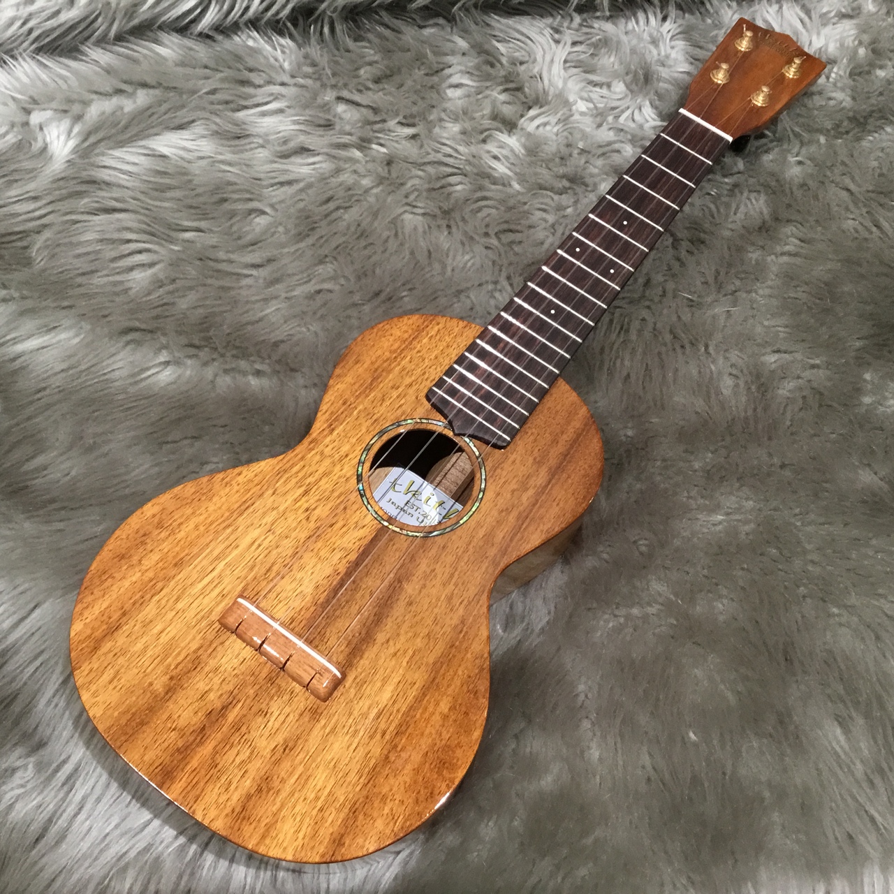 tkitki ukulele (ティキティキ)HKC-ABALONE