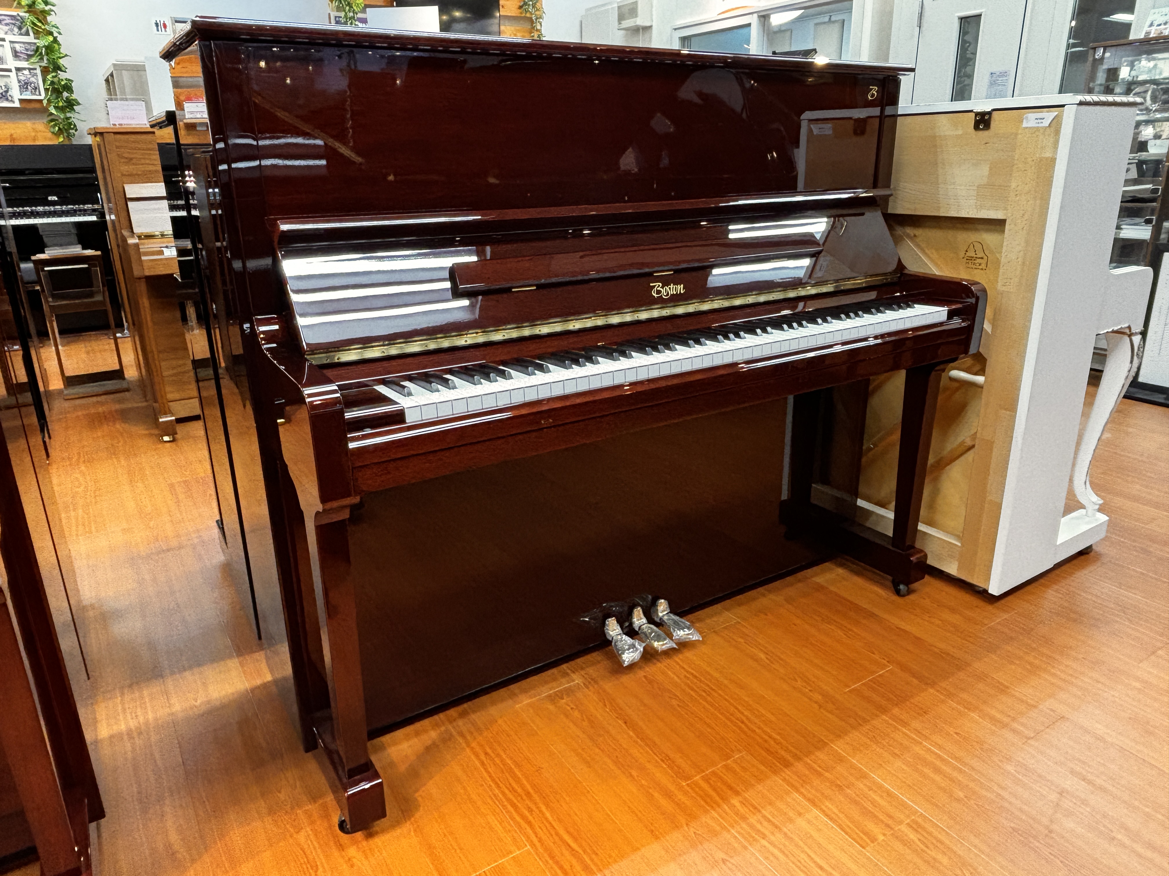 中古アップライトピアノボストン UP126E/MP