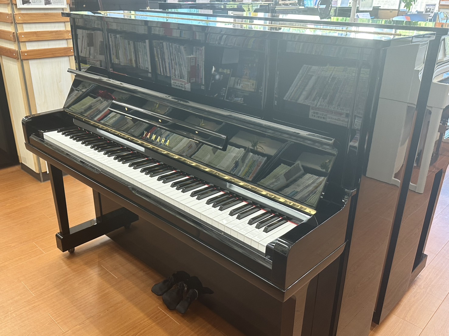 ヤマハ アップライトピアノ中古 UX10BL