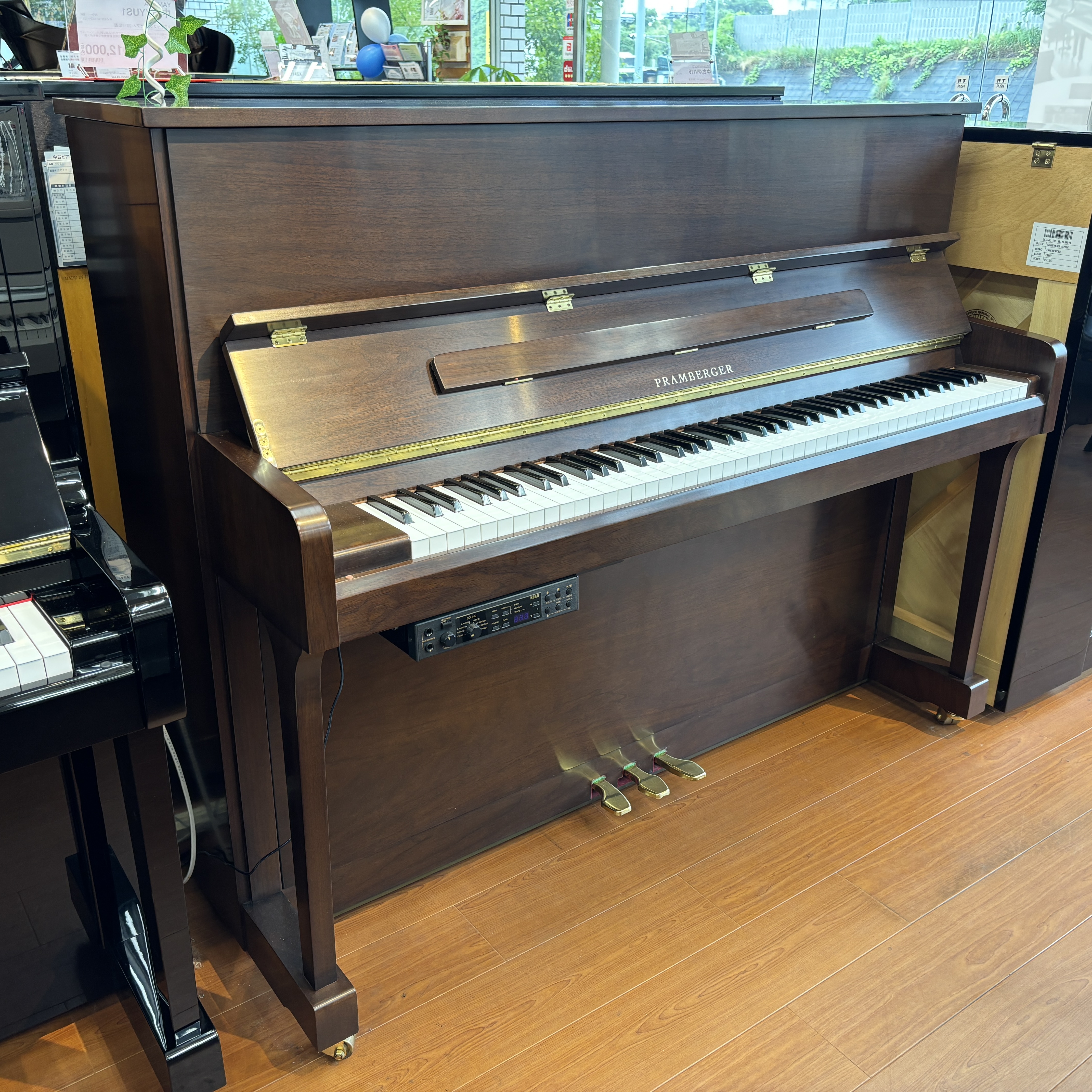 中古アップライトピアノプレンバーガー　PV118SM＋KHP2000
