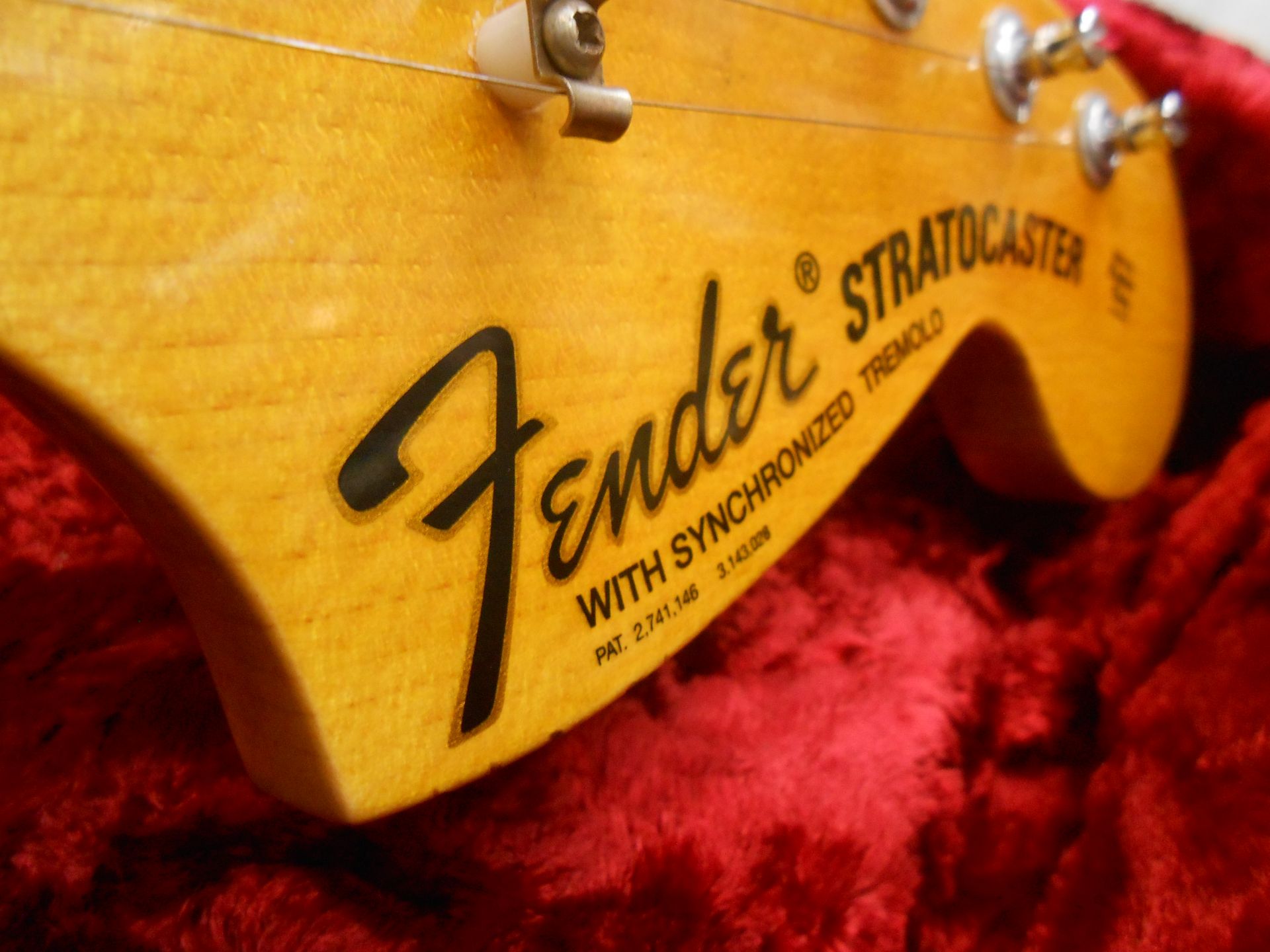 【エレキギター】FenderCS入荷しました!!