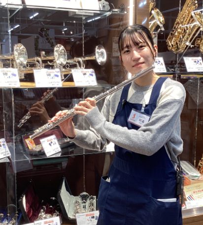田邉<br />
管楽器担当・アドバイザーをしております。<br />
管楽器の事ならお任せください！