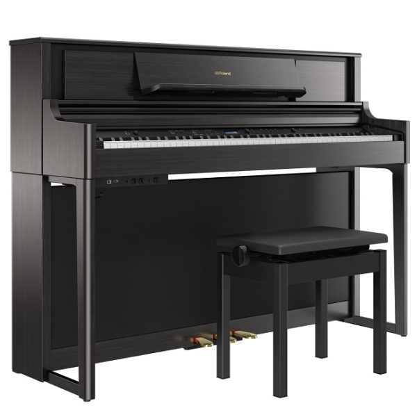 メーカー：Roland<br />
型名：LX705GP<br />
販売価格(税込)：￥216,700<br />
カラー：黒木目調(展示中)/白木目調<br />
<br />
☆【島村楽器限定コラボモデル】バランスの良いピアノ音、楽しさを凝縮したスタンダード・モデル