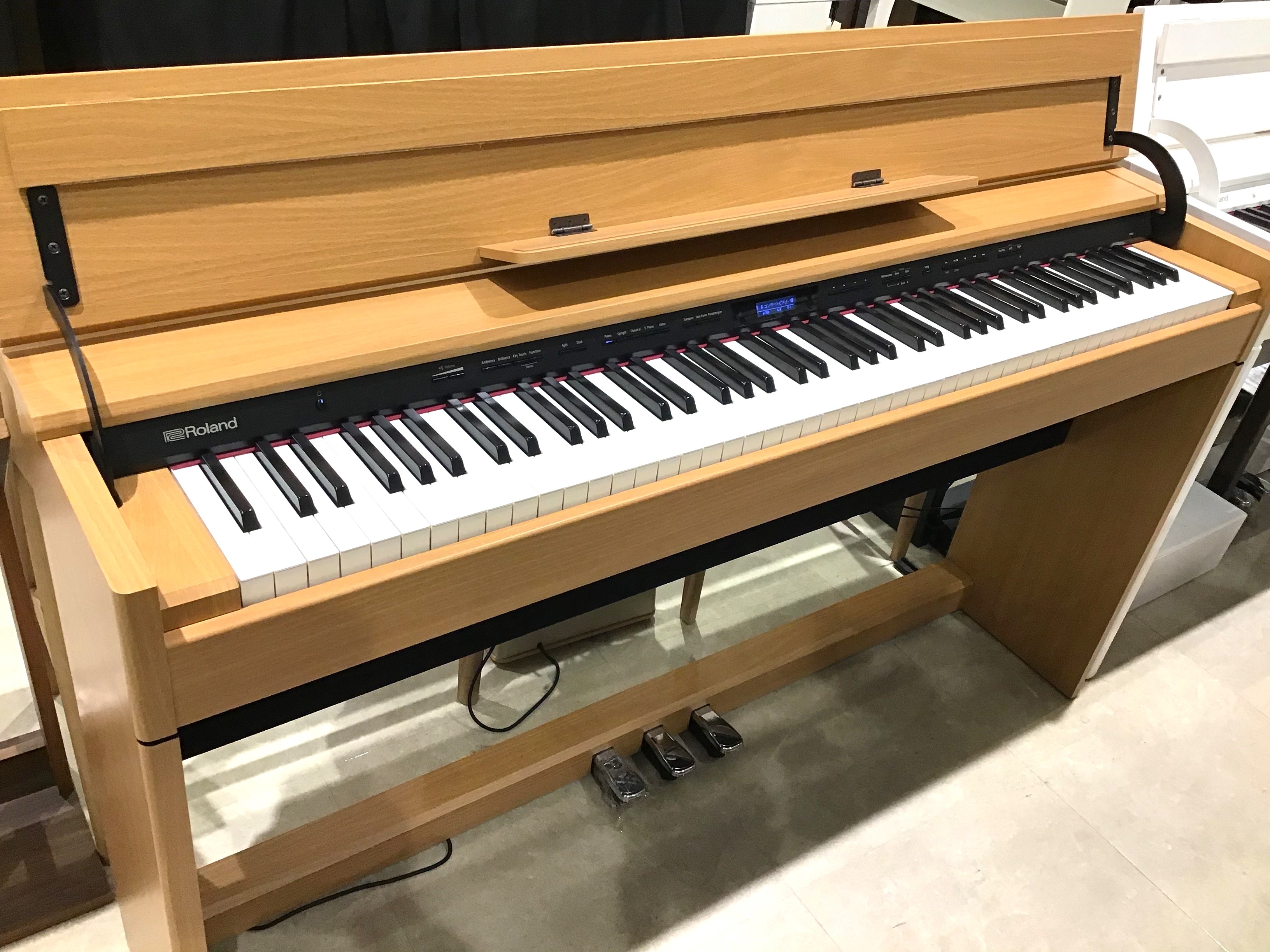 電子ピアノ 展示品1台限りDP603-NBS(展示品)