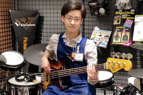 スタッフ写真 電子ドラム担当 佐藤