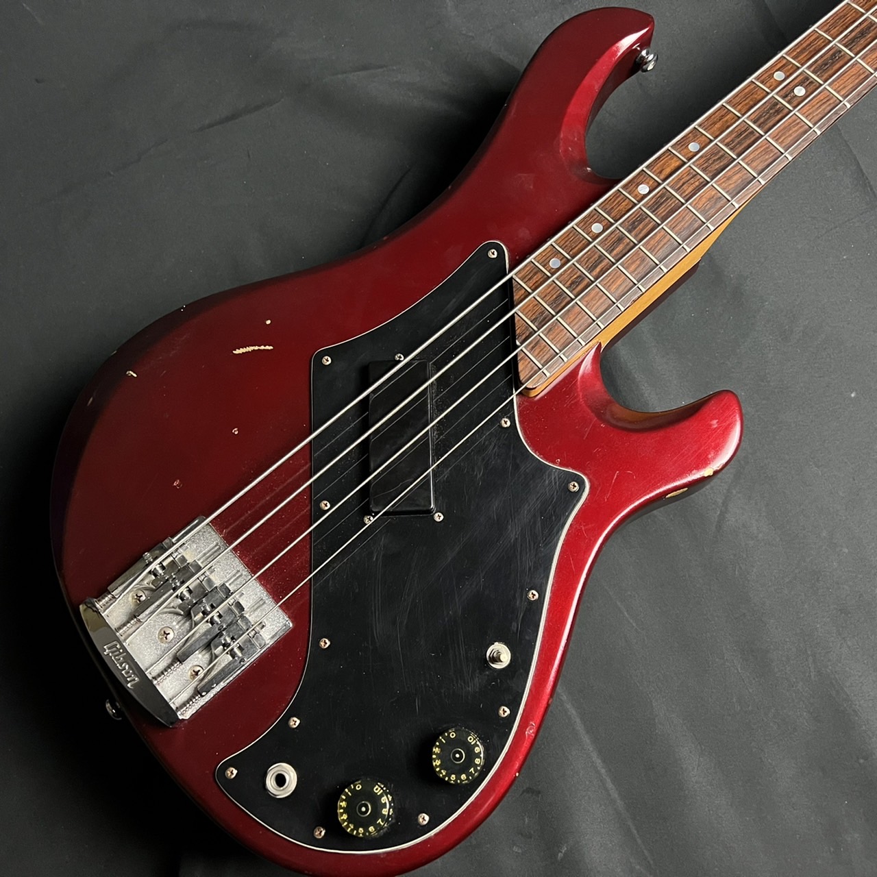 Gibson1981 Victory Bass Standard