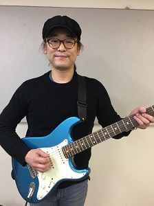 *安室　裕之（やすむろ ひろゆき）　担当曜日:木曜日 *講師プロフィール ボストン・バークリー音楽院]]ジャズ・コンポジション・メジャー卒業（ギター専攻） 自己のグループ活動から、セッション・ギタリストとしてスタジオワークやライブサポート等で幅広く活動している。 *講師へのインタビュー **好きな・ […]