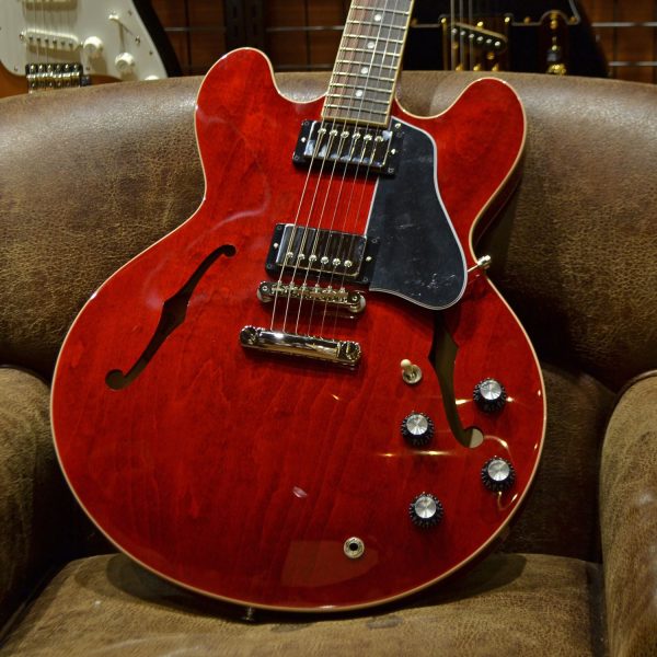 Gibson ES-335 セミアコギター　【現物写真】3.63Kg ギブソン 【 ららぽーと海老名店 】<br />
<br />
￥ 376,200 税込<br />
<br />
