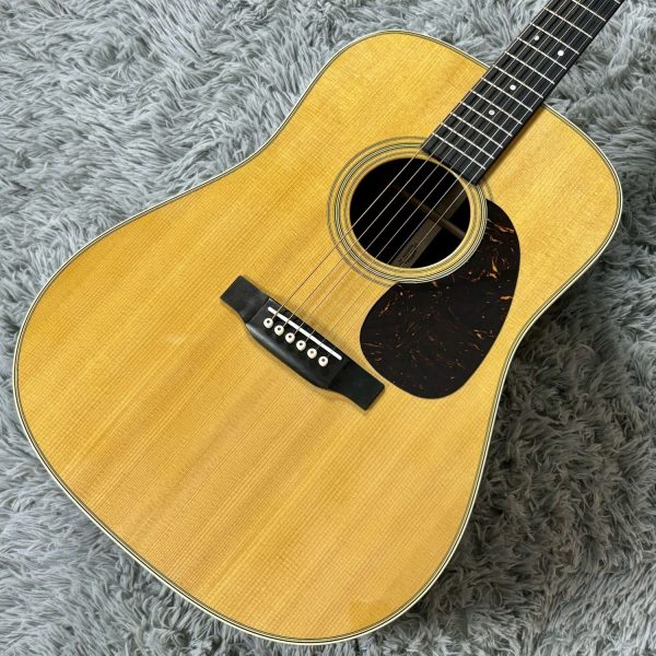 Martin D-28 Standard 【実物画像】 マーチン 【 ダイナシティ小田原店 】<br />
<br />
￥ 440,000 税込<br />
<br />
