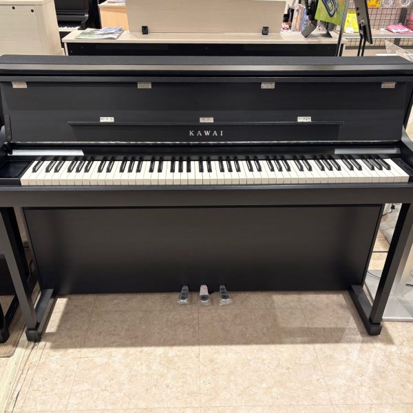 KAWAI SCA901MB モダンブラック 木製鍵盤 カワイ 【 ミーナ町田店 】<br />
<br />
￥ 398,000 税込<br />
<br />
