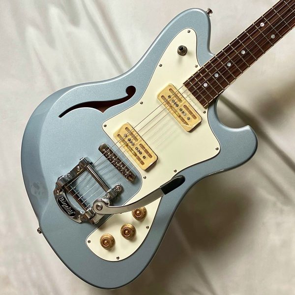 Baum Guitars Conquer 59 w/Tremolo 重量3.20kg 現物写真 バウム・ギターズ 【 ららぽーと海老名店 】<br />
<br />
￥ 303,050 税込