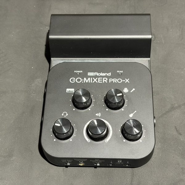 Roland GO:MIXER PRO-X スマホ専用 小型 ポータブル ミキサー [ 動画配信/ リモート会議]GO MIXER PROX ローランド 【 横須賀店 】<br />
￥ 18,400 税込