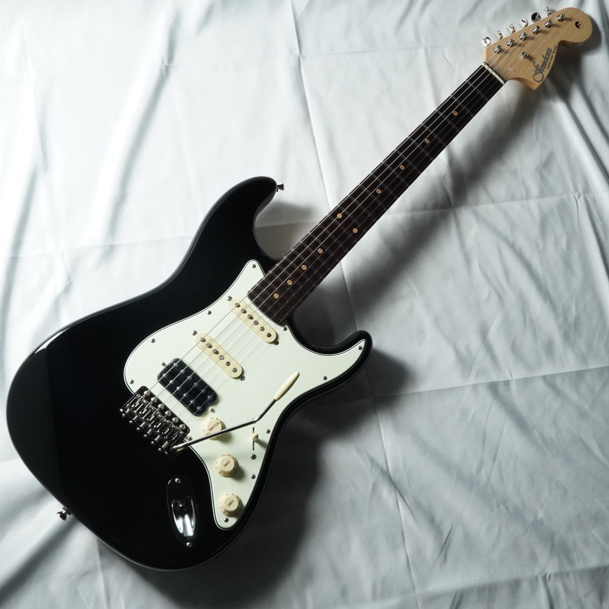 エレキギターCustom Style Retro ST/Black Lacquer Finish ”Traditional Large Head”【特注スペック】