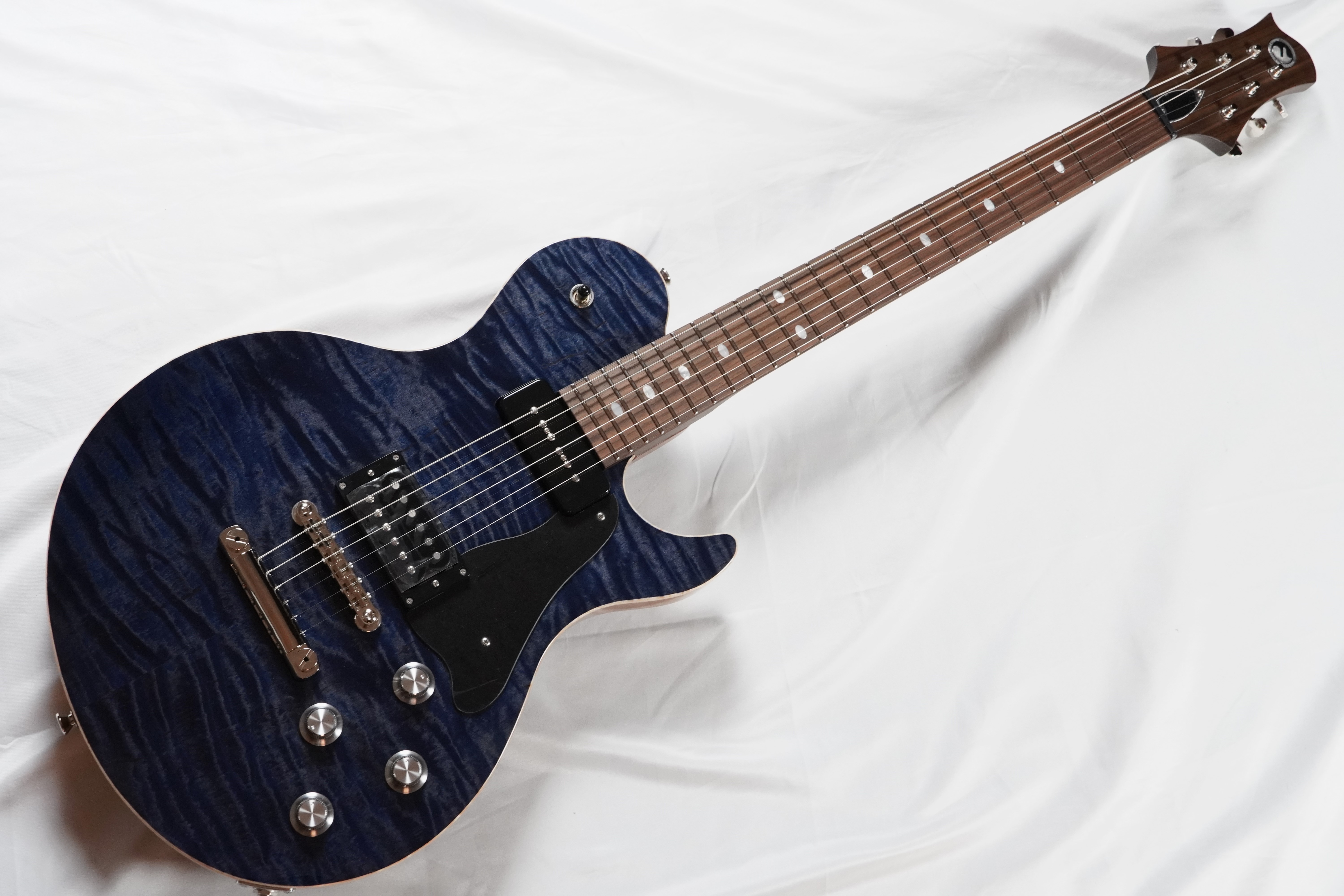 エレキギターOrder Style RRS-Bravery FT ”Rose Neck”/忍