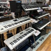 【2025年1月26日(日)更新】横須賀店！シンセサイザー・ステージピアノ展示ラインナップのご紹介！