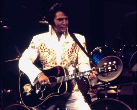 Gibson ”King of Rock 'n' Roll”エルヴィス・プレスリーモデルDOVEが