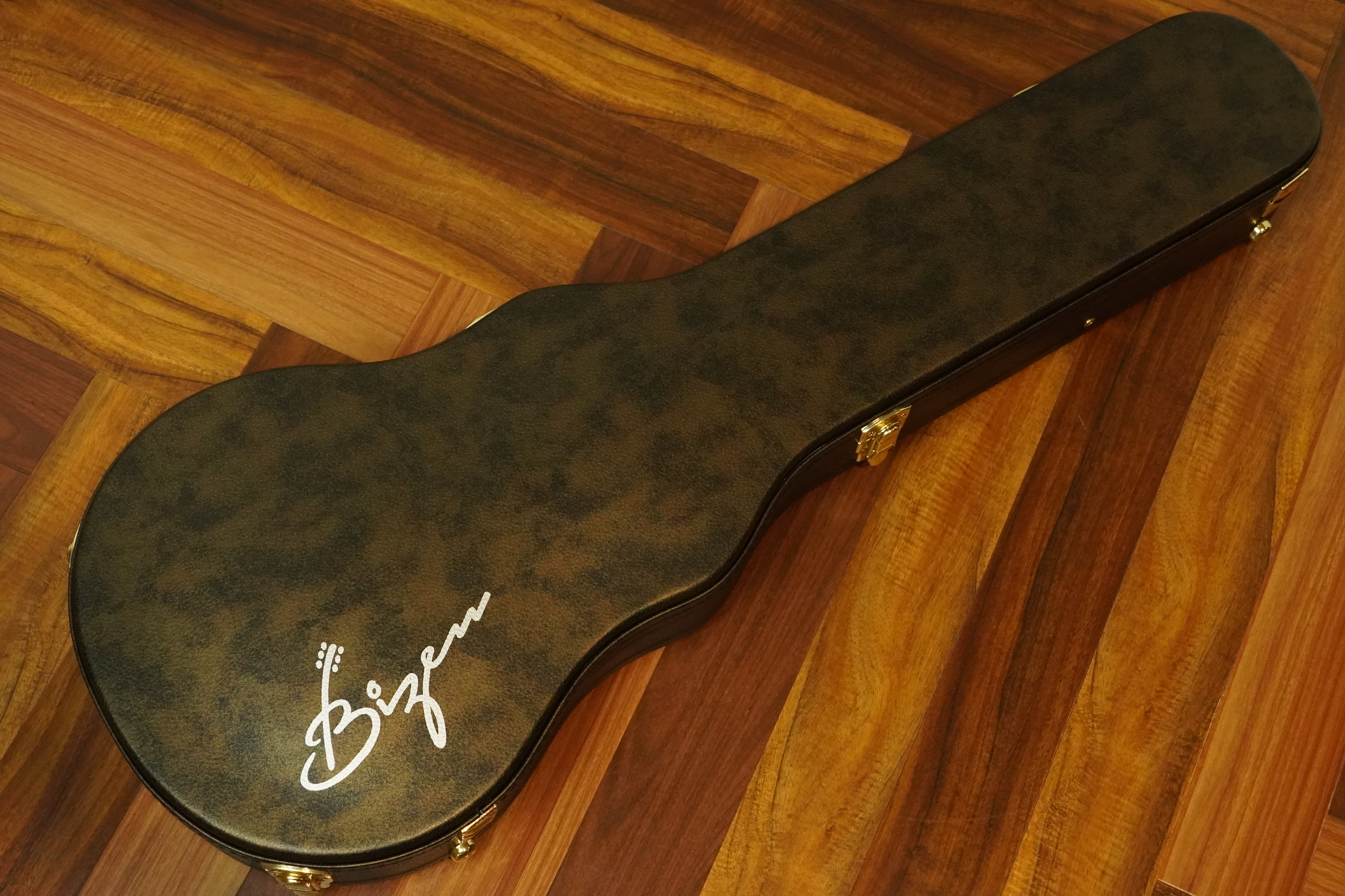 Bizen Works『Grain Flat Quilted Maple/Honduras Mahogany