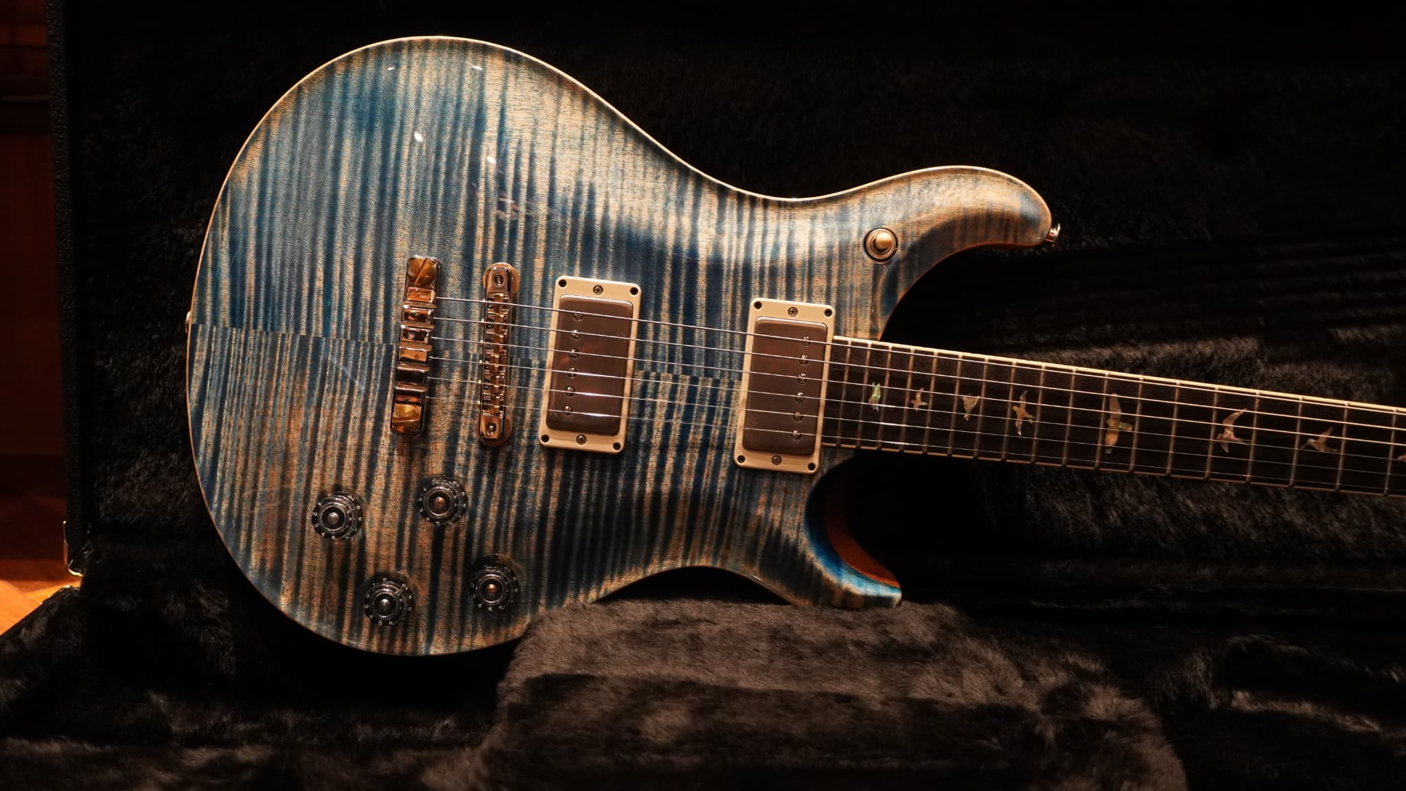 CONTENTSショッピングサイトではご紹介しきれない魅力をご紹介致しますPRS McCarty 594 -FB-#0381115店頭照明下の画像をご紹介各種ショッピングページよりお問い合わせ・ご購入頂けますご来店の際はショッピングページから事前にお問い合わせをお願い致しますショッピングサイトではご […]