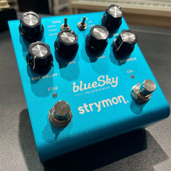 strymon blueSky v2<br />
通常売価￥62,800(税込)