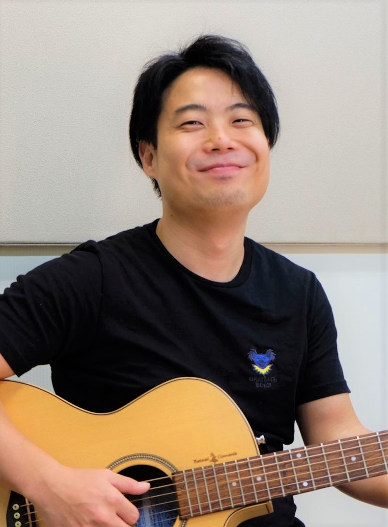 アコースティックギター・エレキギター　開講曜日：土曜日稲垣　裕太(いながき　ゆうた)先生