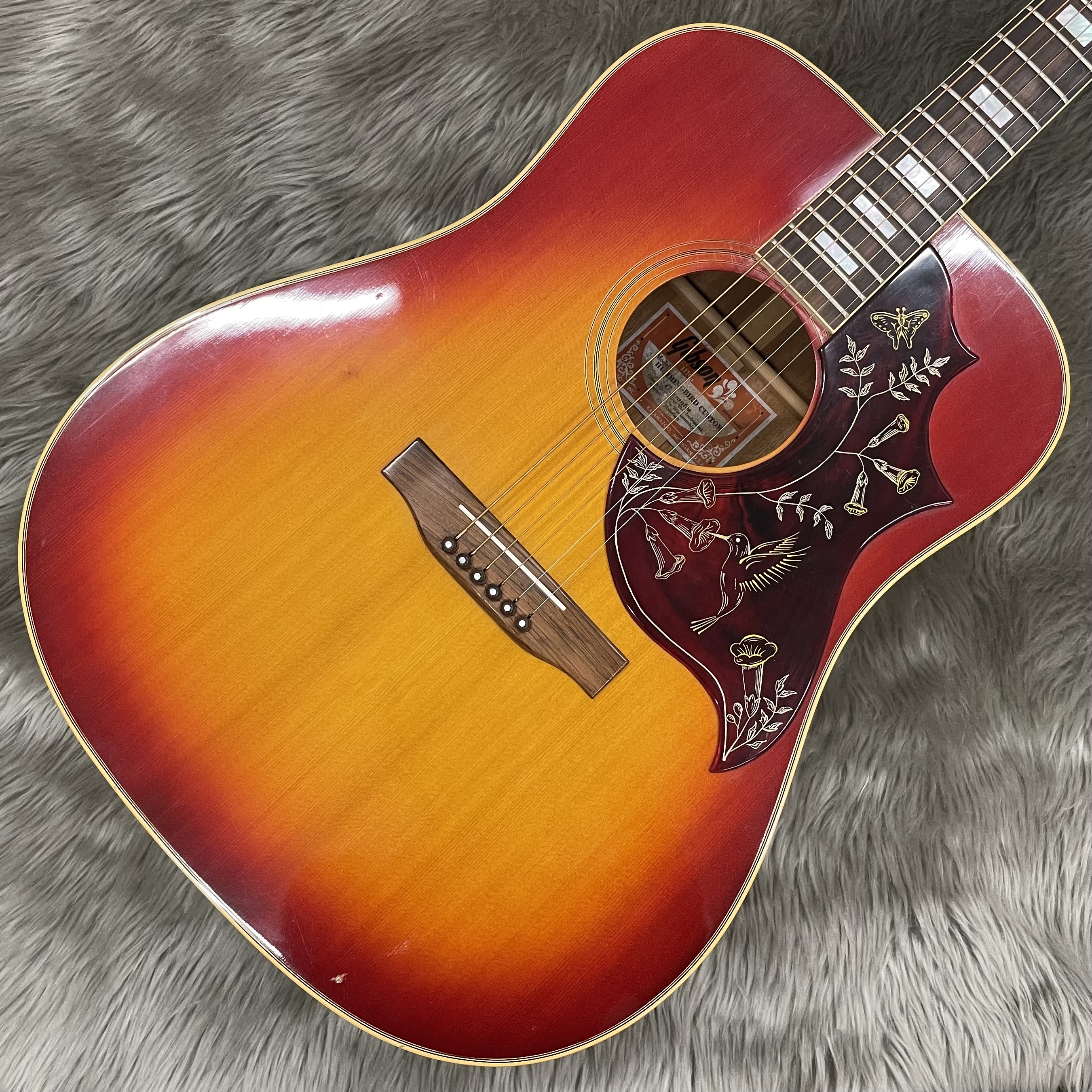 アコースティックギターHummingbird Custom
