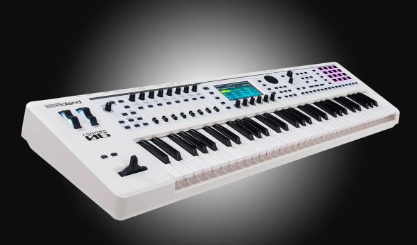Roland FANTOM-06-SC | 人気曲やライブでよく使用される音色をさらに追加したFANTOM-06ホワイトモデル
