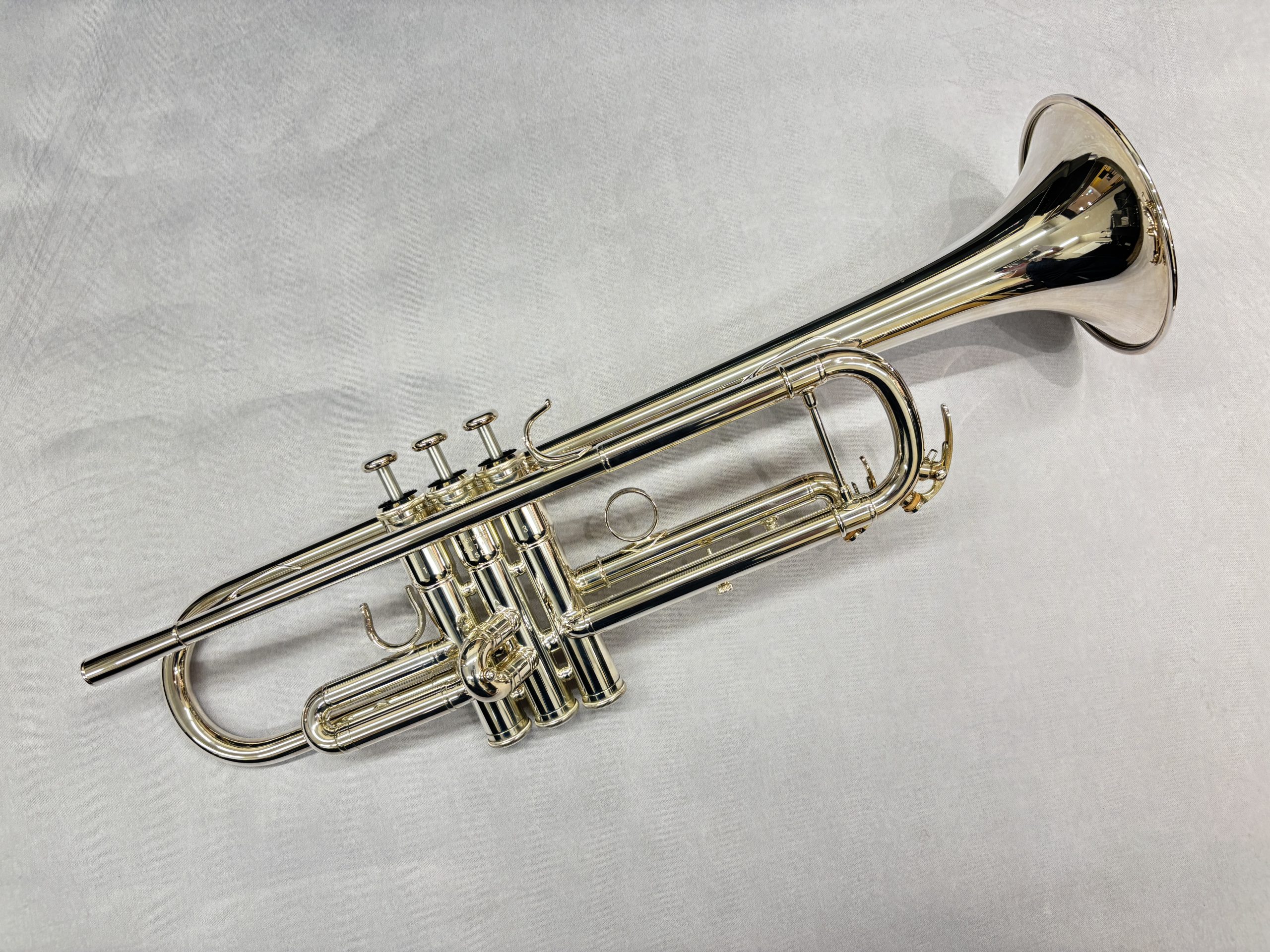 YTR-5335GSIILSE
