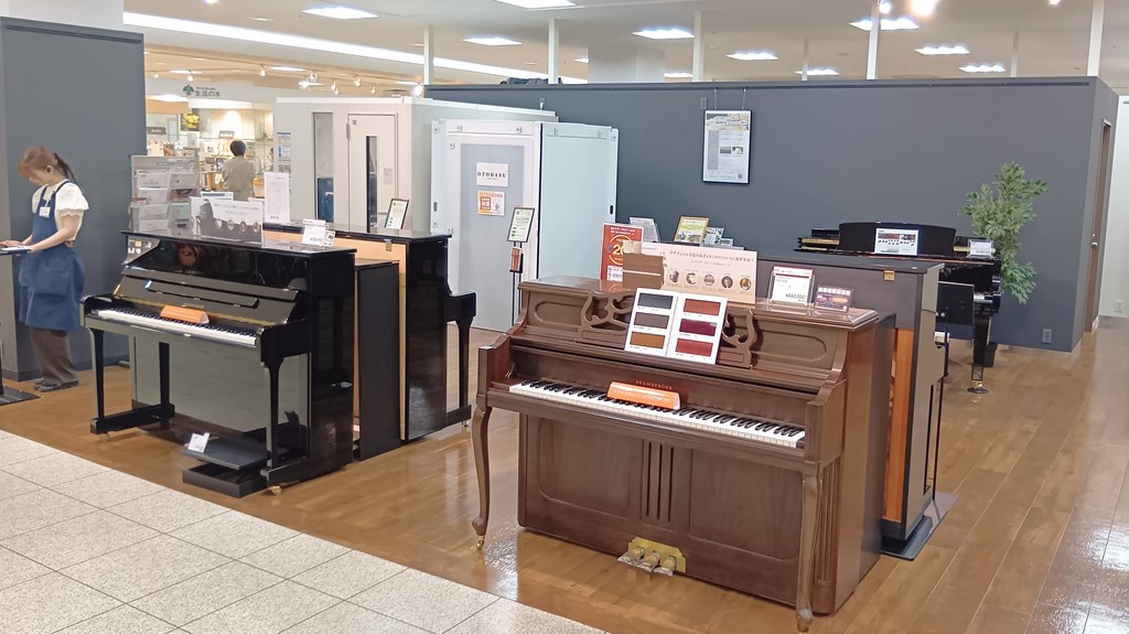 【中古ピアノ・アップライトピアノ】展示品のご紹介