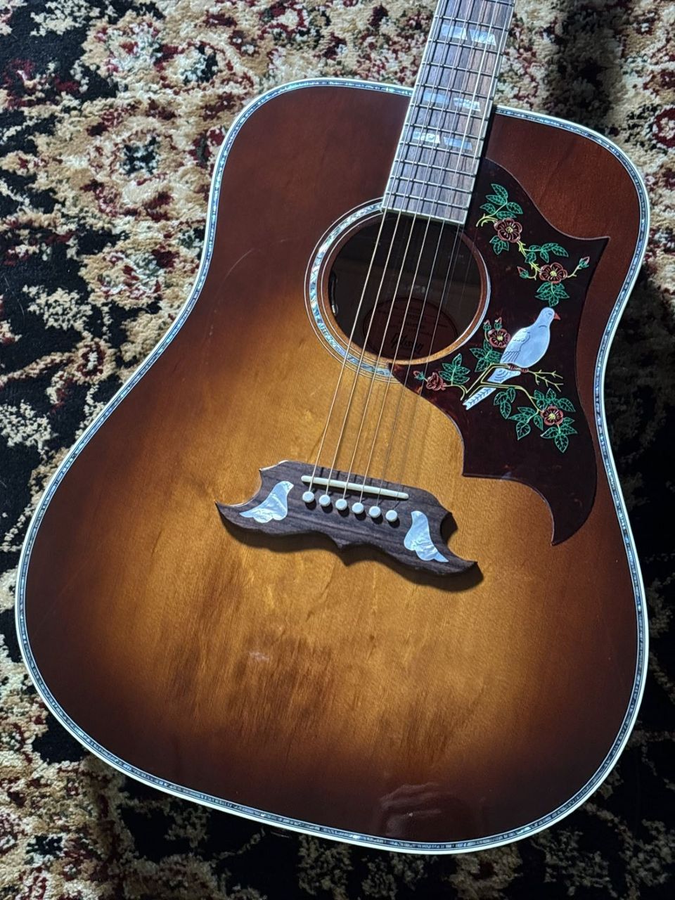 【新品】
Gibson Custom Shop Dove Anniversary Limited Edition Cremona Burst【未展示在庫】【限定品】

￥792,000 