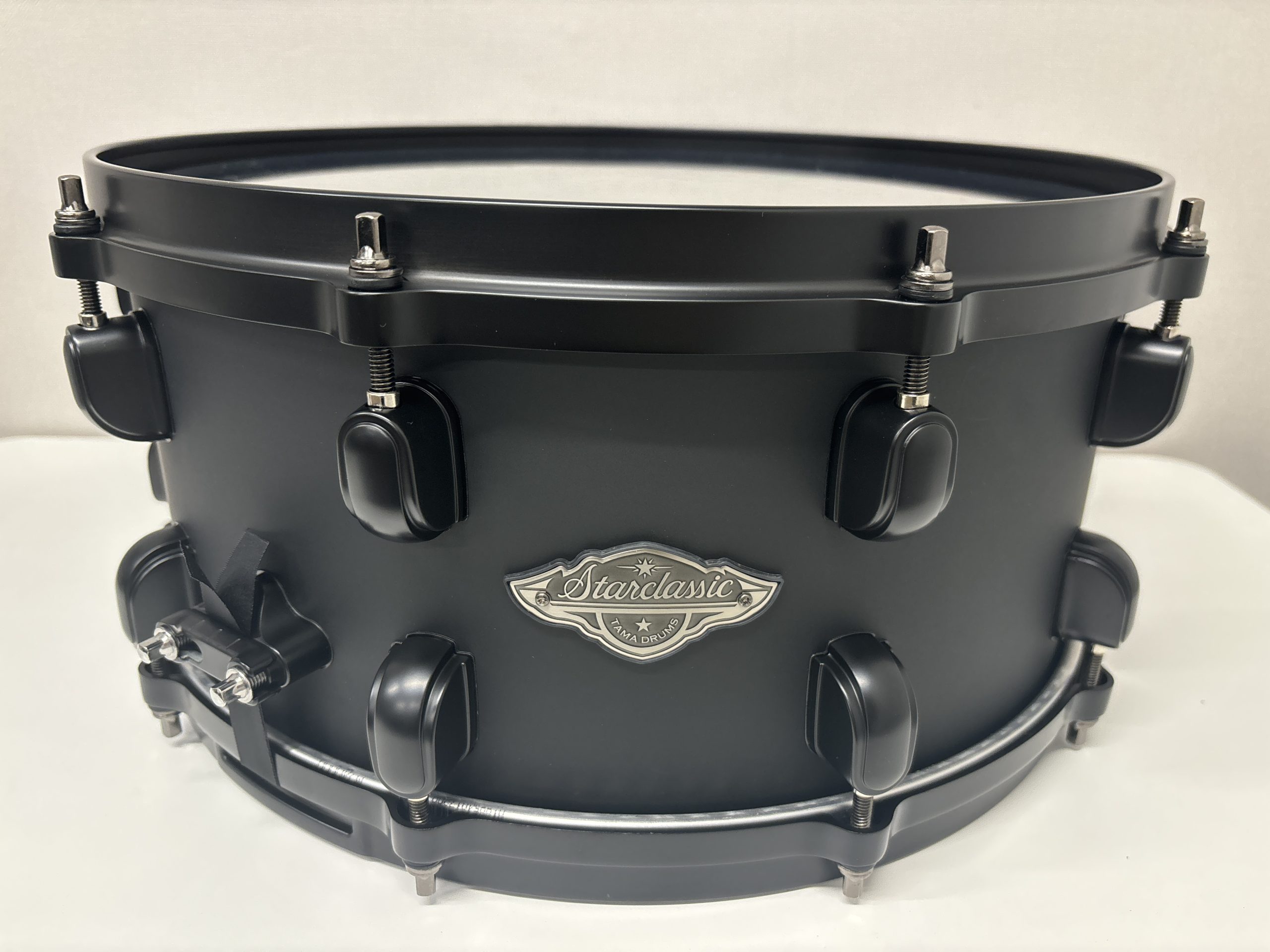 TAMA/MBSS65MB-FBK【25台限定】
シェル：バーチ＋メイプル
サイズ：14″×6.5″
販売価格：¥56,760