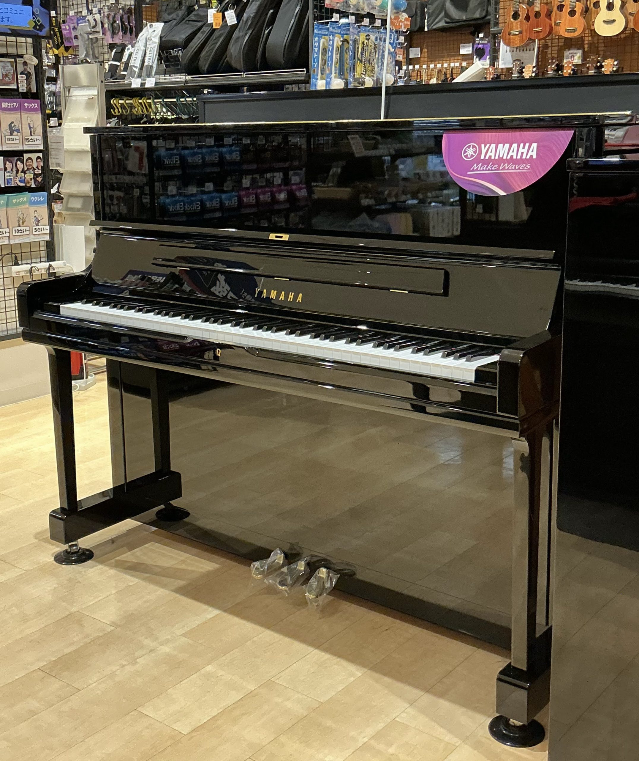 新品アップライトピアノYAMAHA　YUS1