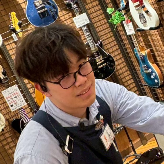 ギターアドバイザー　白木