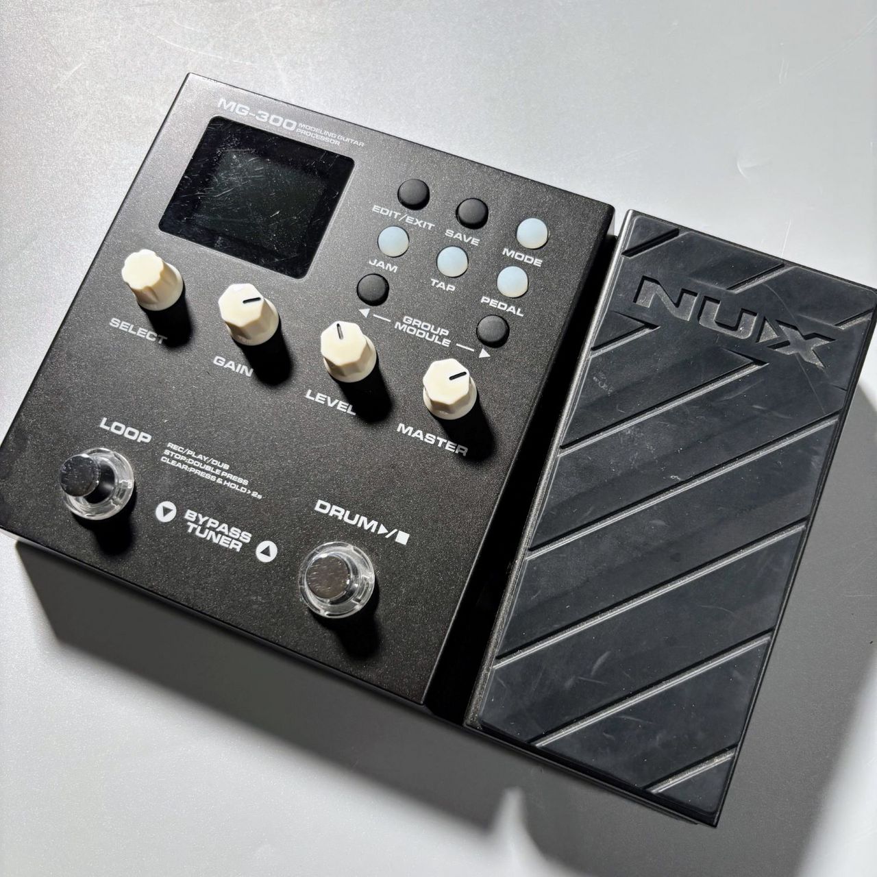 nux MG-300　マルチエフェクター　【現物写真】

¥15,000 
