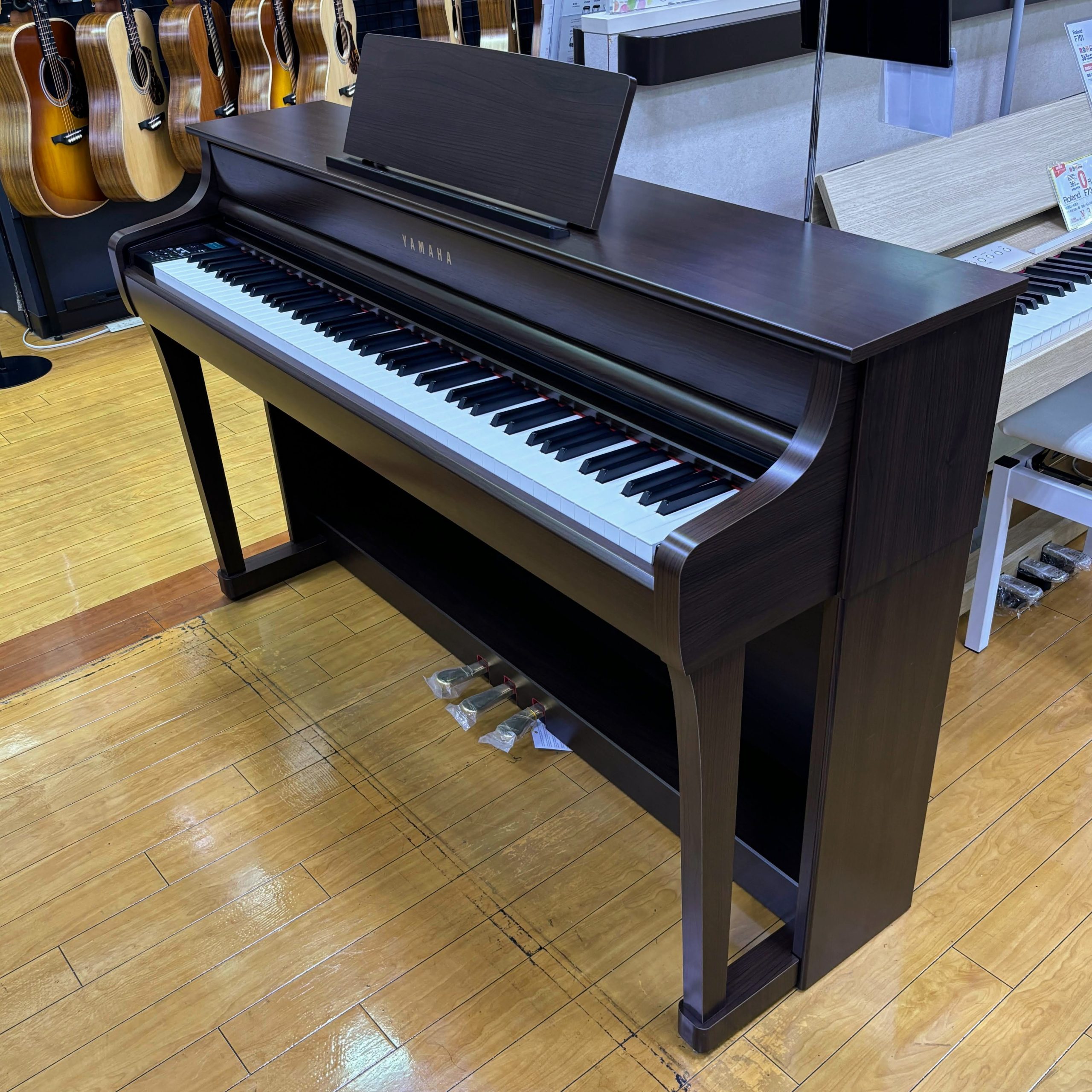 YAMAHA SCLP-8350 （DA） 
生産完了の為、現品一台限りの特別価格

通常価格￥ 198,000  (税込）→￥178,200（税込）