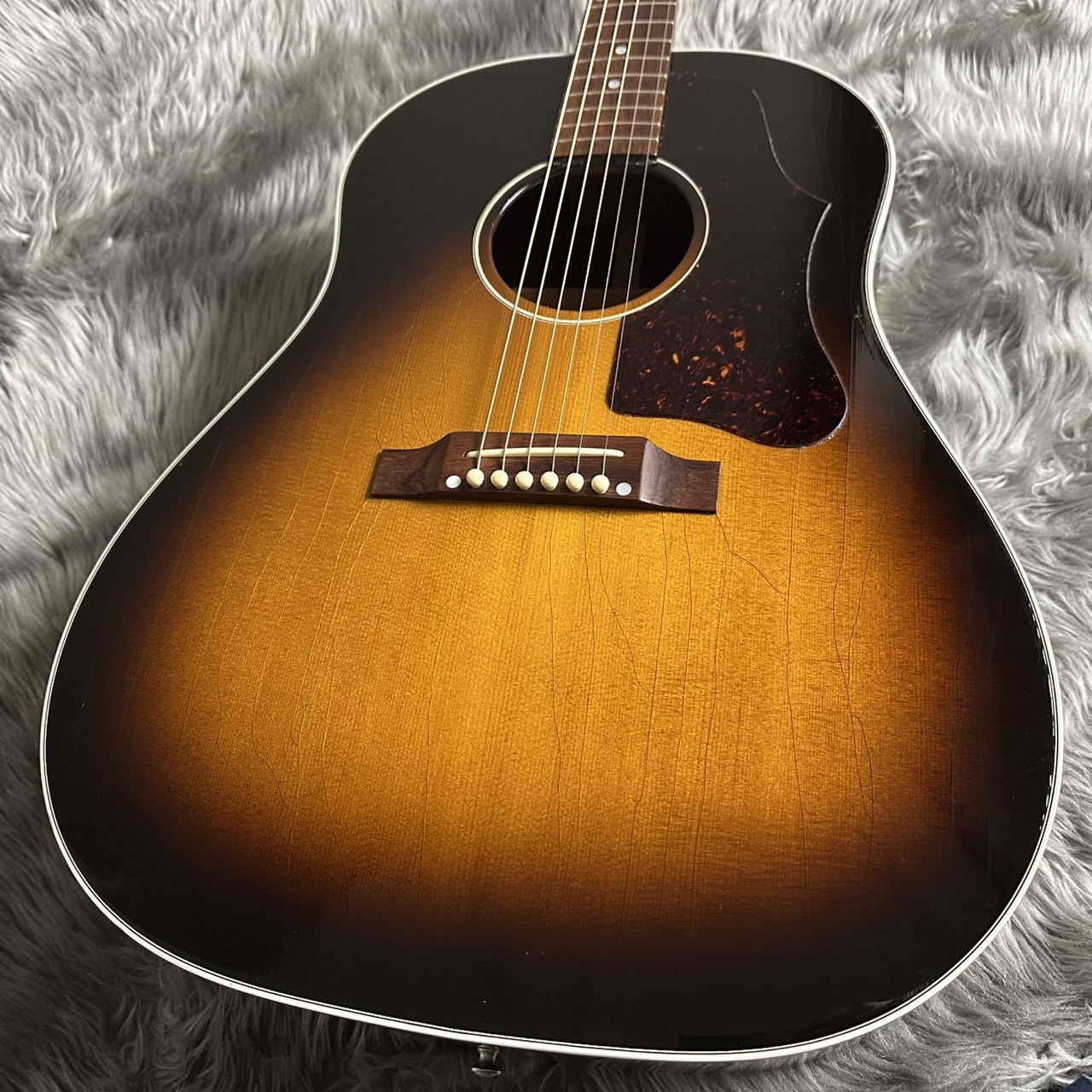 Gibson 1962 J-45 -Vinatge Sunburst【1998年製】【現物画像】

¥297,000 