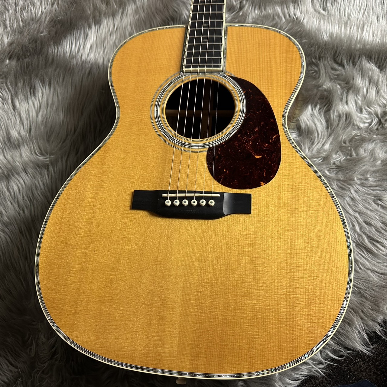 Martin 000-42 Standard【現物画像】

¥798,000 