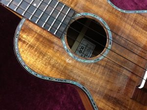 【ウクレレ】URABE STRING. WORKS 占部ウクレレ・オーダー完成しました！