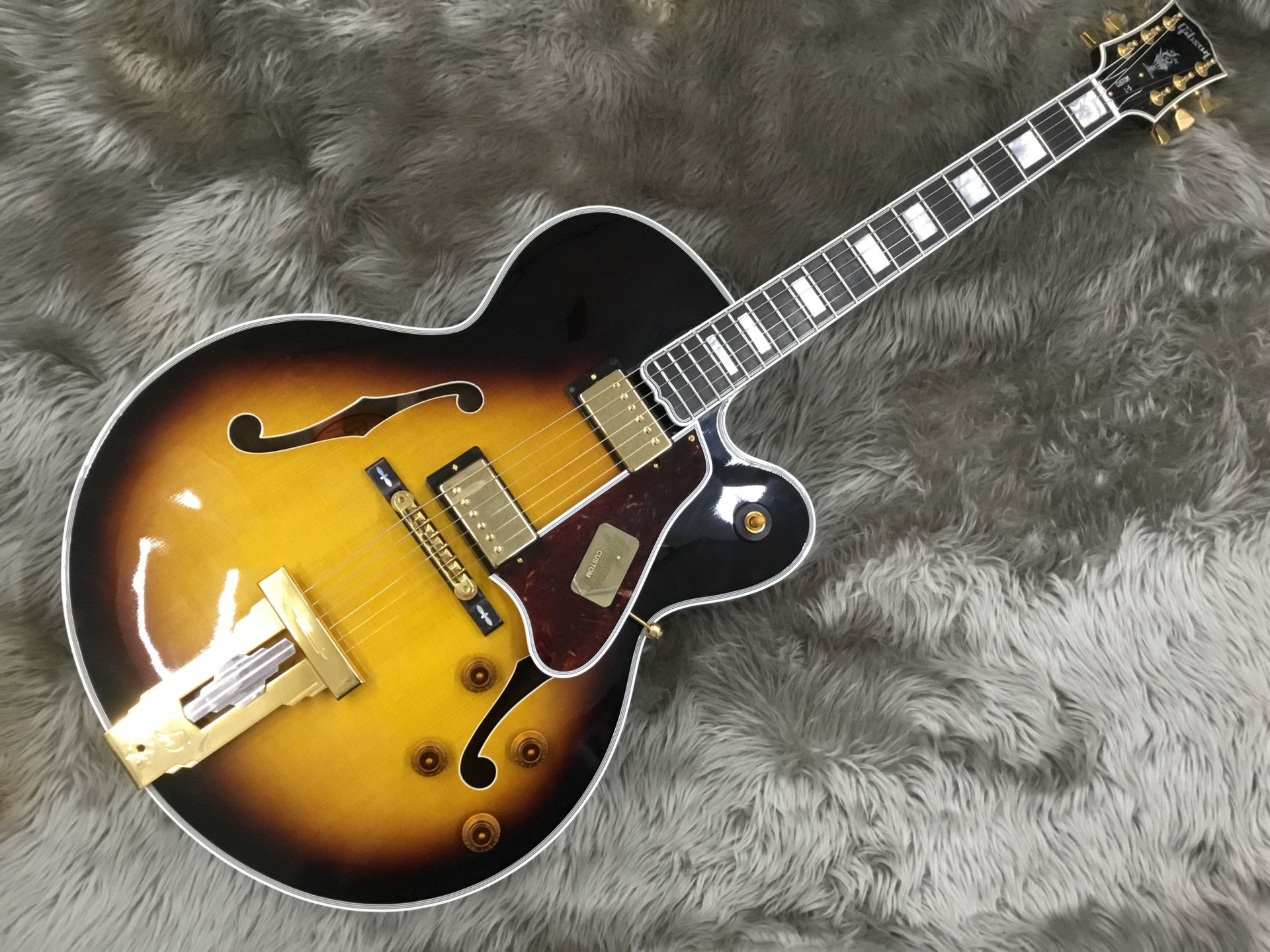 お買い得なGibsonギター、たくさんあります！！（セミアコ・フルアコ編）
