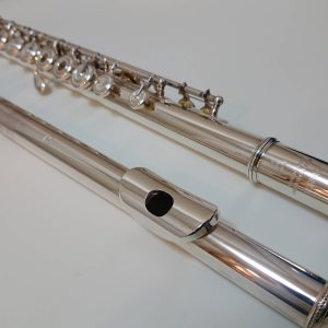 【中古楽器情報】YAMAHA「YFL581（フルート）」入荷致しました！