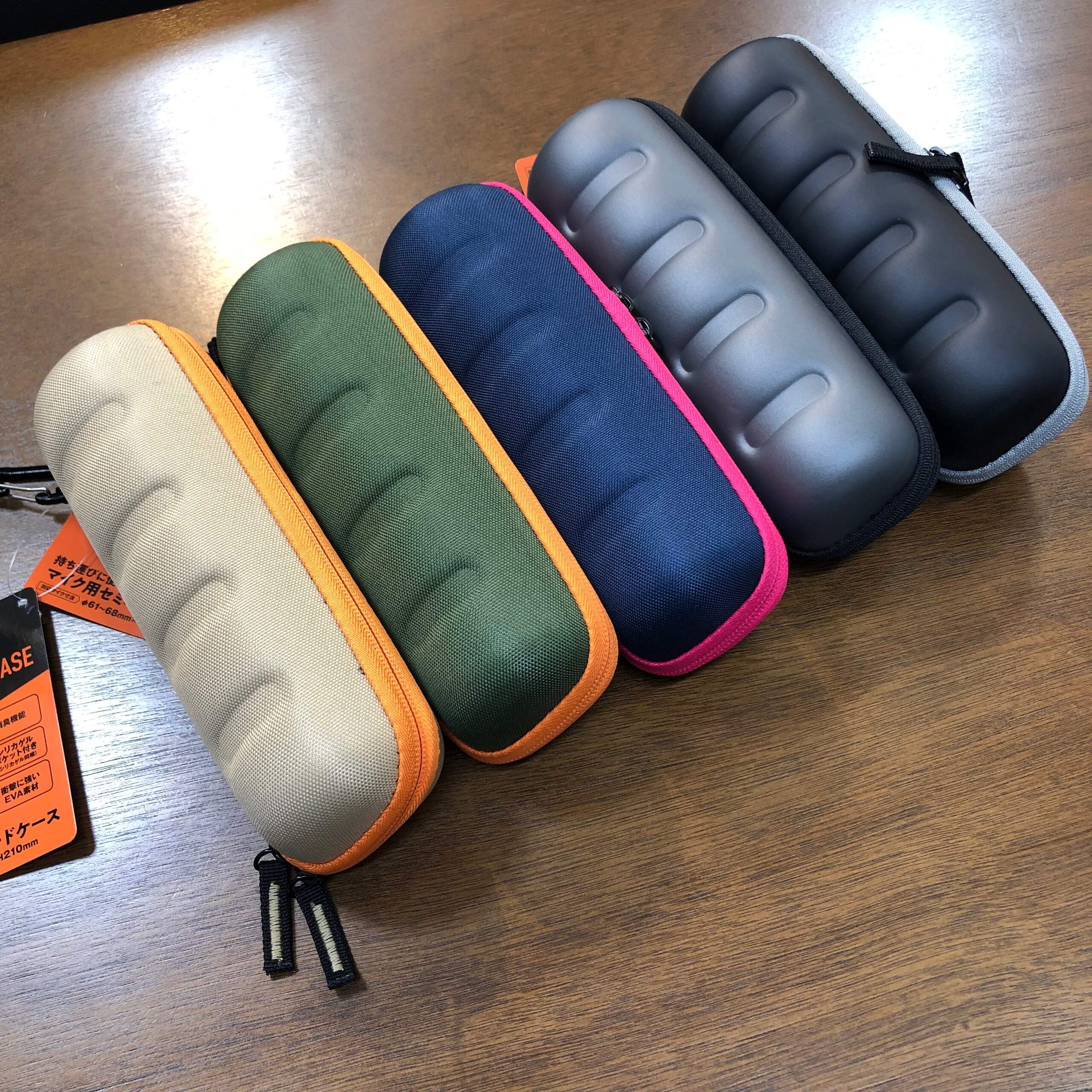 大切なマイクの保管・持ち運びにカジュアルなセミハードマイクケースE.D.GEAR / SEMI-HARD MICROPHONE CASE入荷しました！
