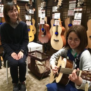 【アコギ初心者さん】アコースティックギターの選び方とは？～20代女性ヤスヨさん編～