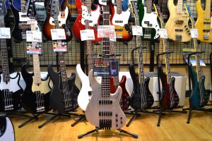 【特価エレキベース】Bacchus（バッカス）WOODLINE5-HL24/Fuyuzakura-MF’18 SWP【デジマート 島村楽器 三宮オーパ店 掲載情報】
