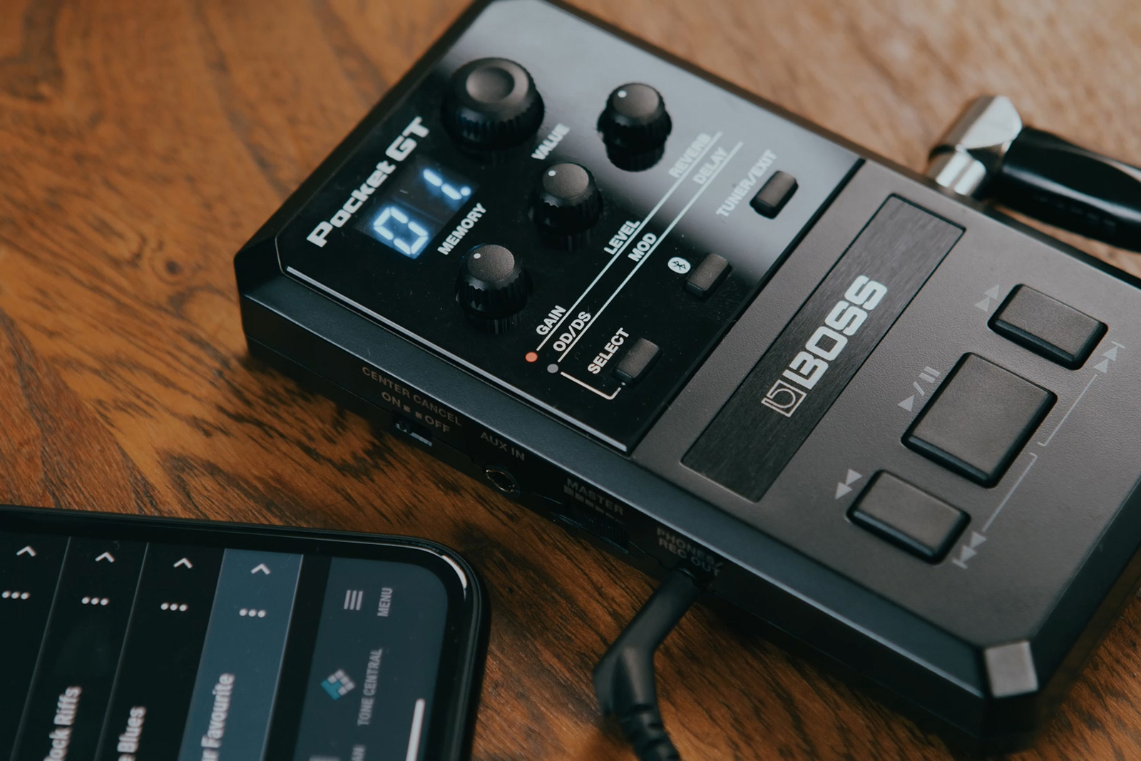 おうちでのギターの練習のお供に！】新感覚の楽器練習ツールBOSS
