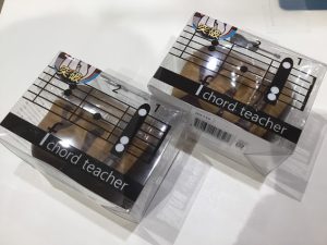 ギター初心者の壁「Fコード」を克服するためのグッズ！「Fコードティーチャー」
