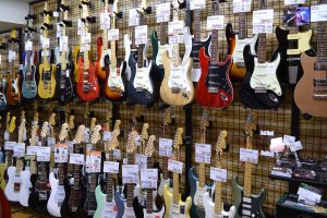 【エレキギター】Fender（フェンダー）ストラトキャスター 特集【デジマート 島村楽器 三宮オーパ店 掲載情報】